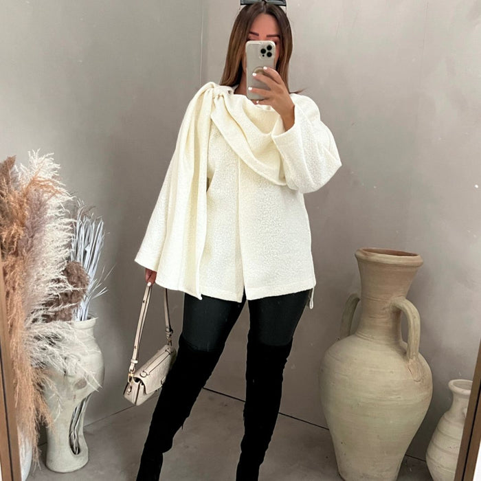 Dam Poncho med Sjalkrage och Boucléstruktur för Höst