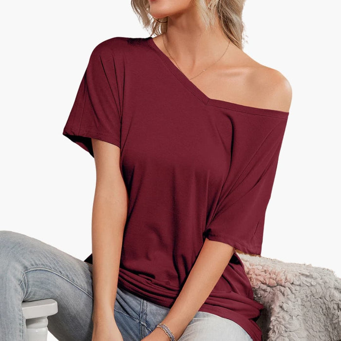 Kvinnors Oversized T-shirt med Rund Halsringning och Asymmetrisk Söm