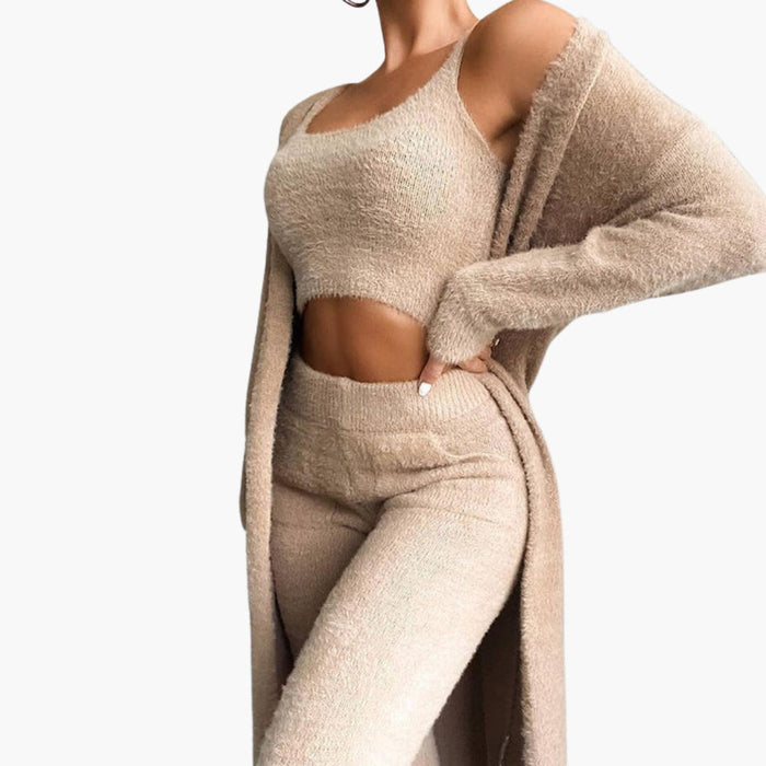 Kvinnors Tre Delars Outfit med Cardigan och Crop Top